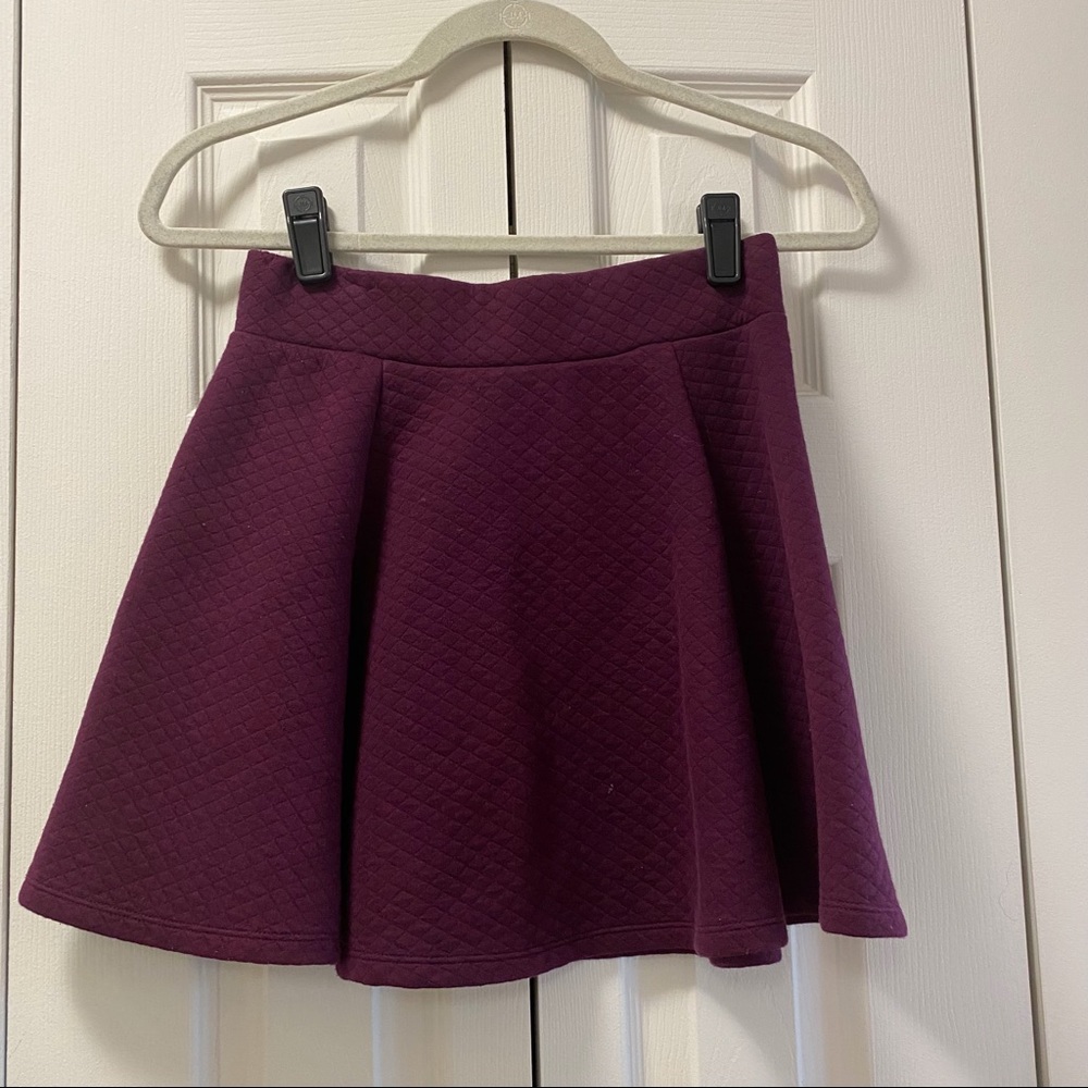 [sold] H&M Maroon Skater Skirt